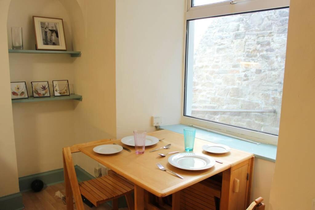 The Snug, A Great Flat In The Heart Of Peebles. Lejlighed Eksteriør billede